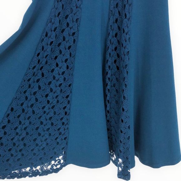 Altar’d State Sleeveless Lace Trim Fit & Flare Dress size Medium NWT - Picture 4 of 13